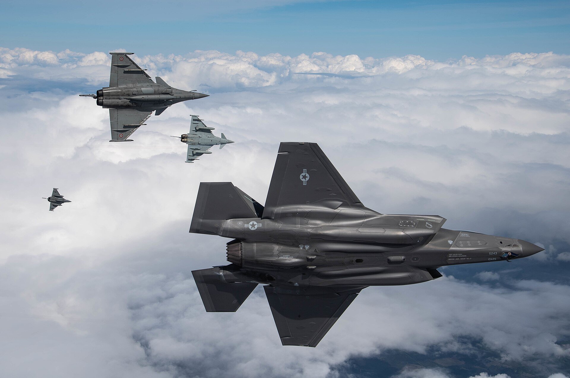 The Autonomy Mirage: Why the French Defense Model won’t work for Europe