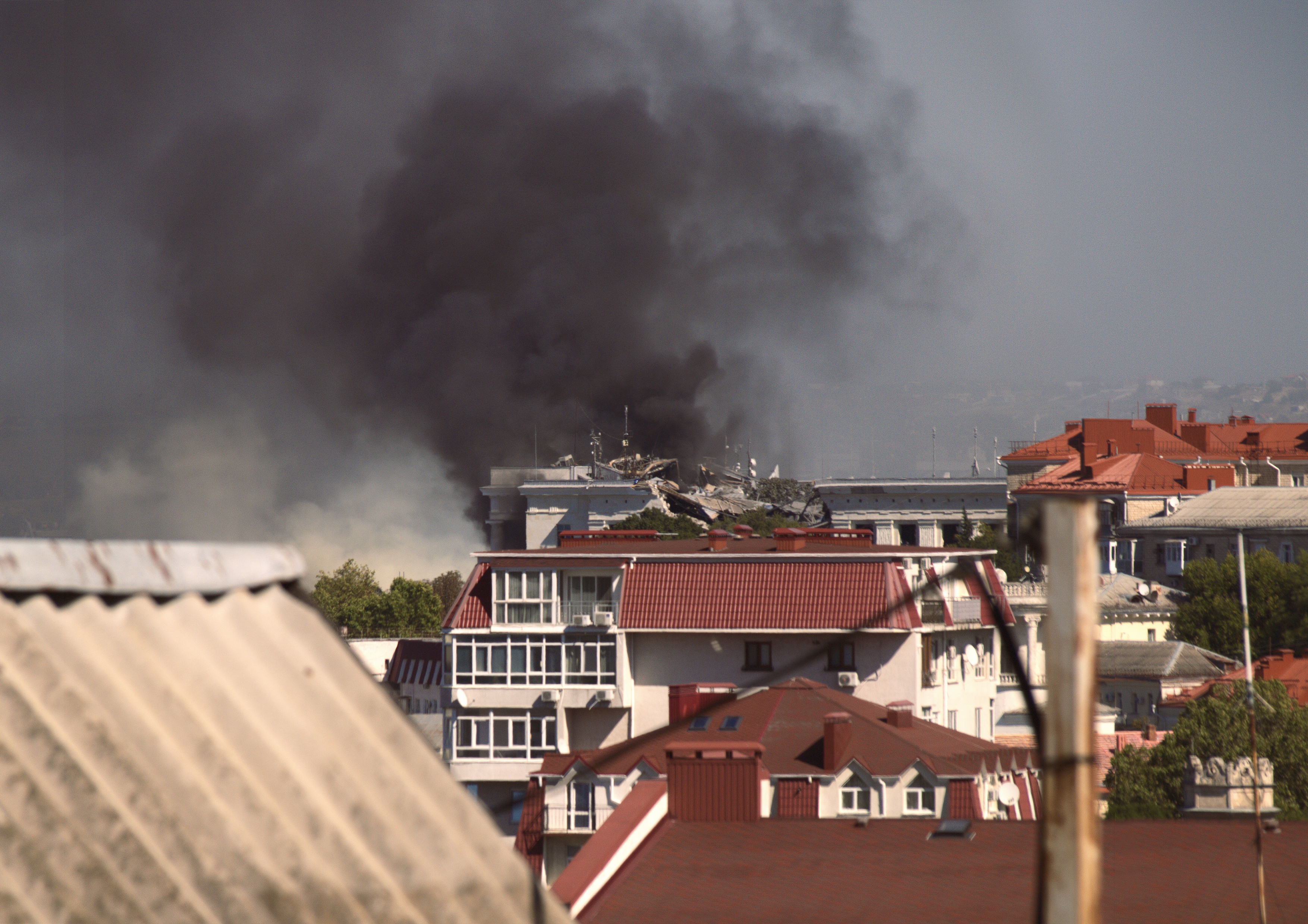 Ukraine's Long Range Strikes: Inside the Campaign Crippling Russia